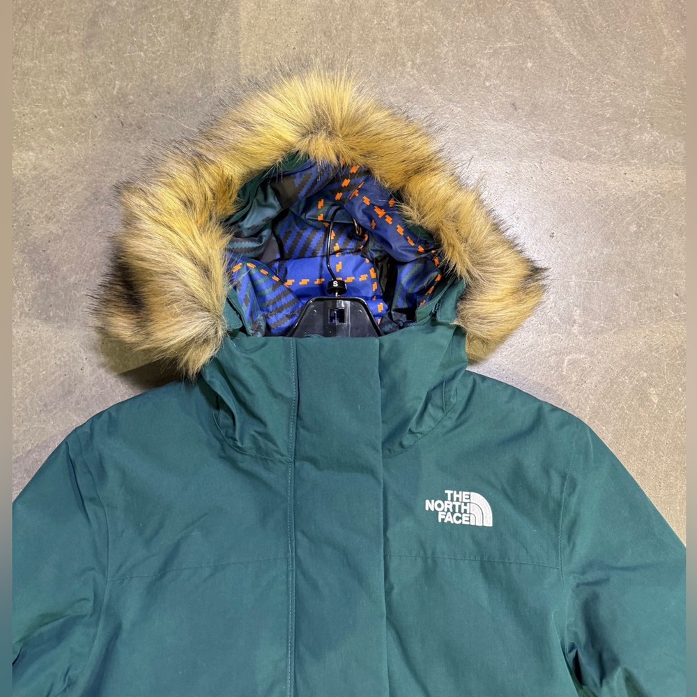 The North Face Arctic NF0A4R2VD7V Women's Ponderosa Green Parka Jacket - Picture 3 of 9